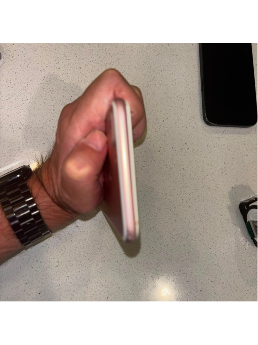 Apple iPhone 7 Plus Rose Gold A1784 Untested Cracked As Is Parts Repair #C151b - Picture 10 of 10